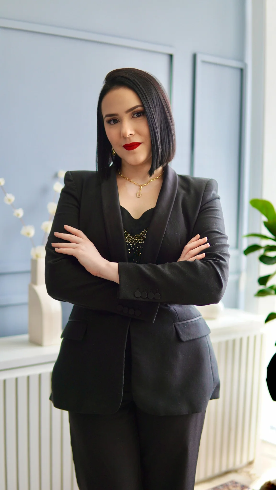 Dra. Maria Fernanda Mesquita em ambiente profissional